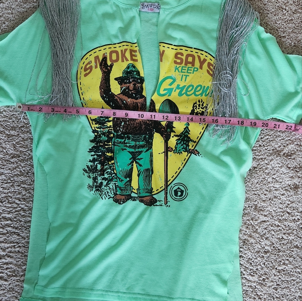 Swankaposh Distressed Smokey The Bear Graphic T Shirt - Picture 5 of 7